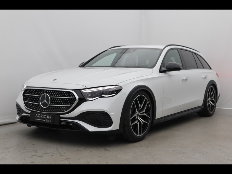 1 - Mercedes Classe E station wagon all-terrain 220 d premium 4matic 9g-tronic