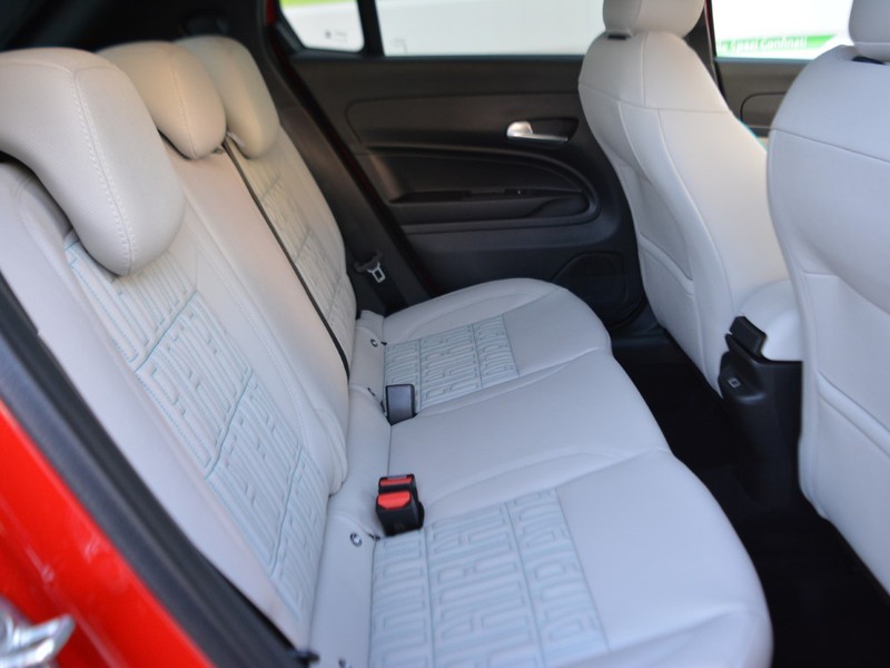 7 - Fiat 600 1.2 hybrid 110cv la prima ii edct