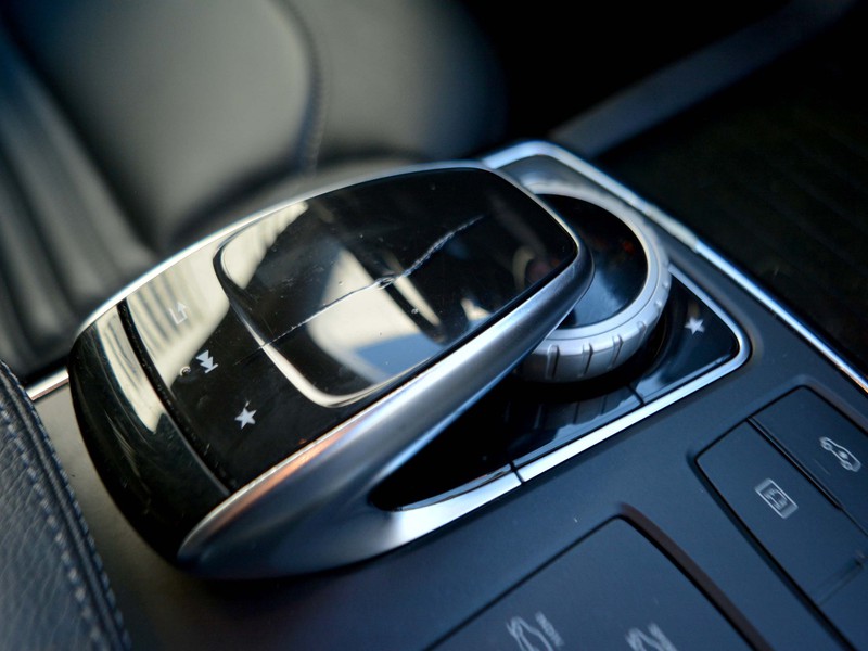 19 - Mercedes Classe GLE gle suv 250 d premium 4matic 9g-tronic