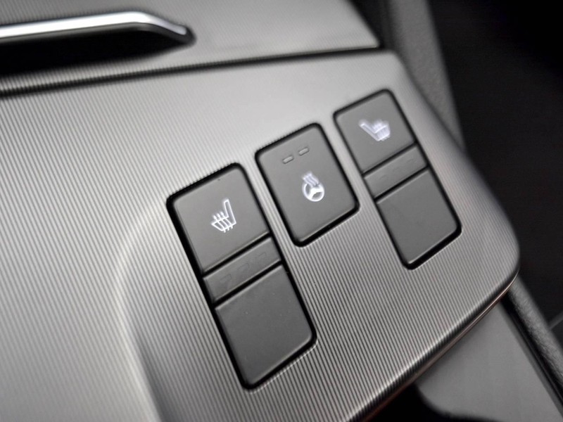 19 - Kia Sportage 1.6 crdi mhev gt-line sunroof pack dct7