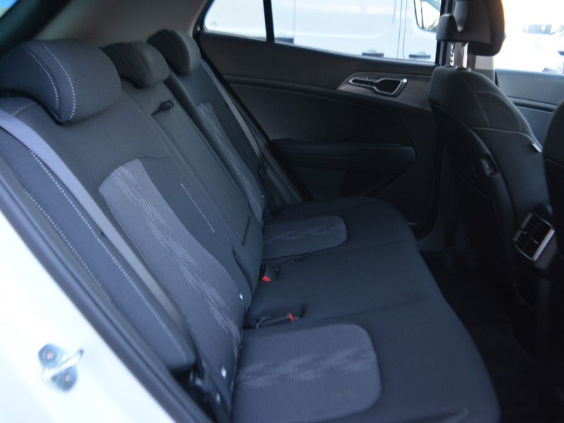 7 - Kia Sportage 1.6 crdi mhev style dct