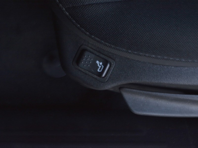 7 - Jeep Renegade 1.5 turbo t4 mhev 130cv limited 2wd