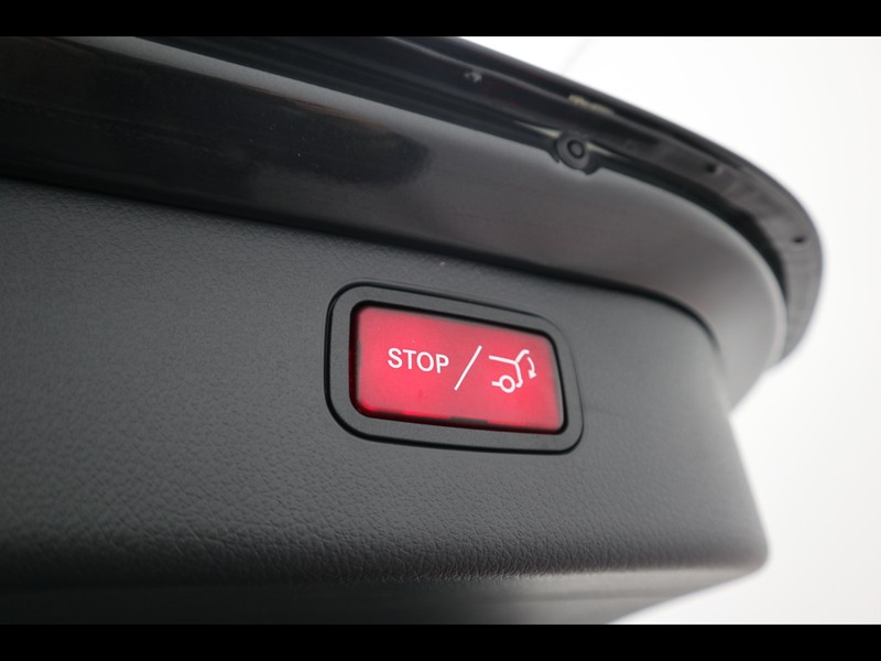 19 - Mercedes Classe C station wagon 300 de plug in hybrid travel edition 4matic 9g-tronic