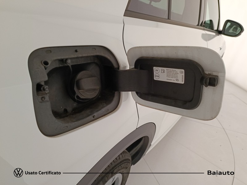 31 - Volkswagen T-Roc 1.5 tsi act r line dsg