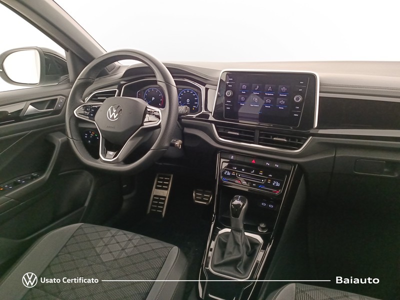 7 - Volkswagen T-Roc 1.5 tsi act r line dsg