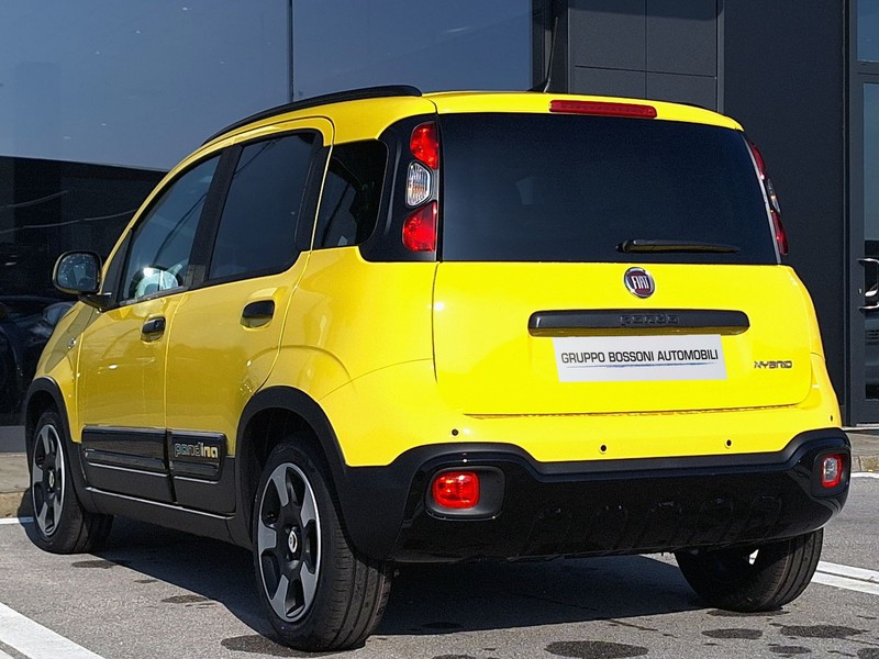 7 - Fiat Pandina cross 1.0 firefly hybrid 70cv s&s