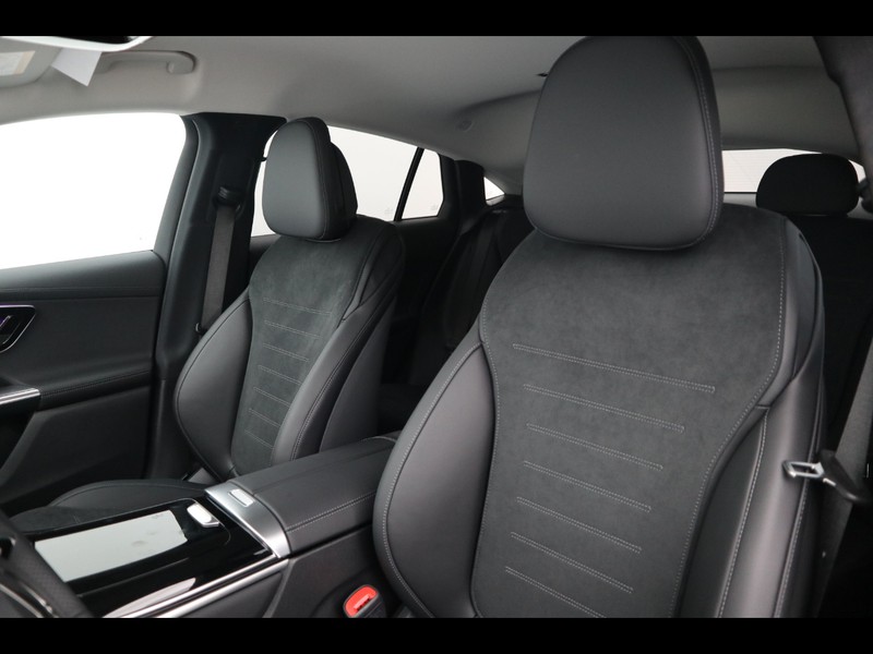 7 - Mercedes GLC coupe 300 de plug in hybrid amg line advanced tech 4matic 9g-tronic