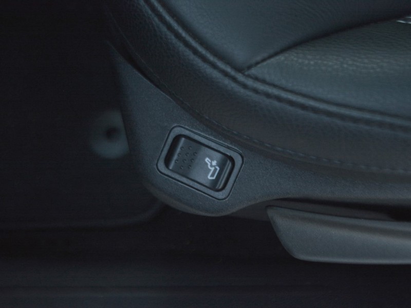 19 - Jeep Renegade 1.5 turbo t4 mhev 130cv limited 2wd