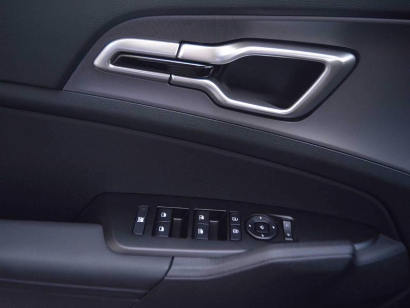 13 - Kia Sportage 1.6 crdi mhev style dct7