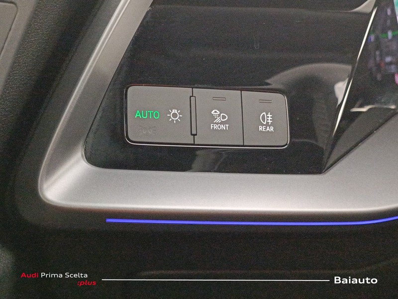 19 - Audi A3 sportback 2.0 tdi 150cv s line edition s tronic