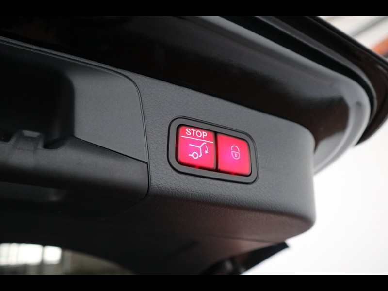 19 - Mercedes GLB 200 d amg line premium 8g-dct