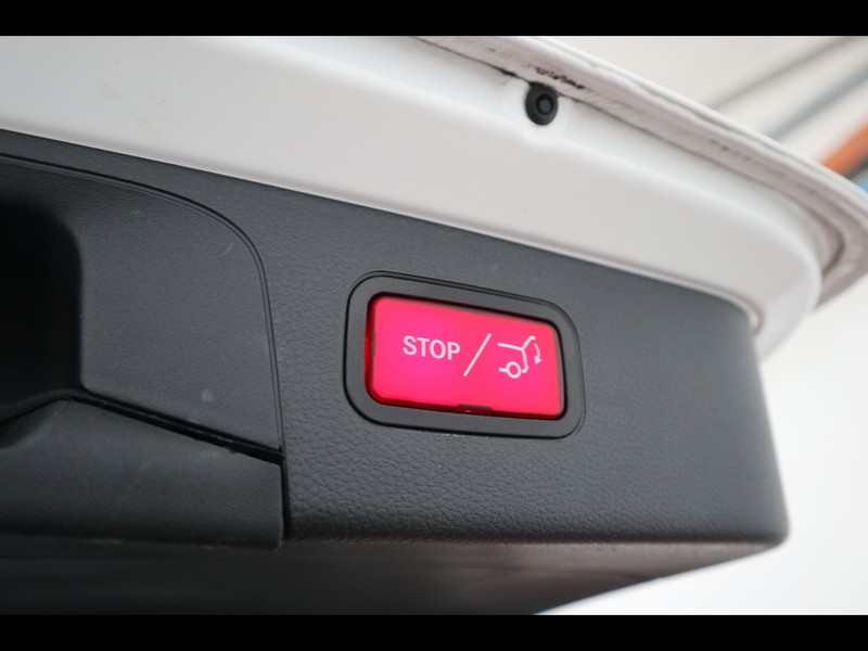 19 - Mercedes GLC suv 300 de plug in hybrid (de eq-power) night edition 4matic 9g-tronic plus