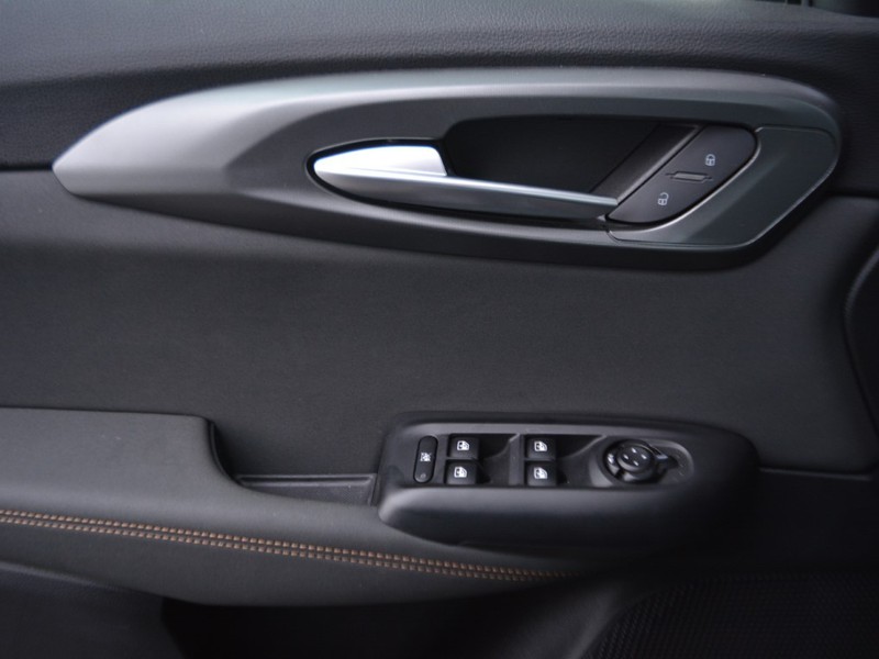 13 - Alfa Romeo Tonale 1.5 hybrid 160cv veloce tct7