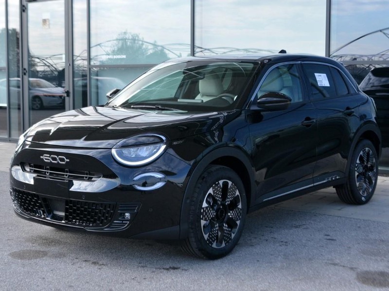 1 - Fiat 600 1.2 hybrid 110cv la prima ii edct