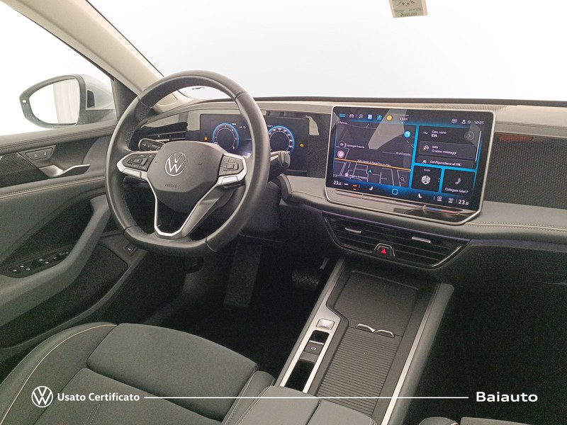 7 - Volkswagen Passat 2.0 tdi scr evo 150cv business dsg