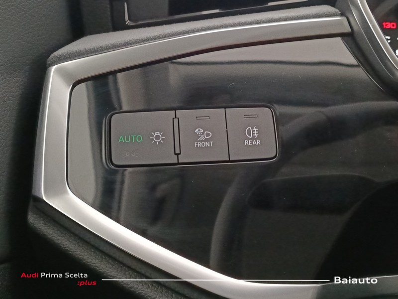 19 - Audi Q3 sportback 35 1.5 tfsi evo2 s line edition s tronic