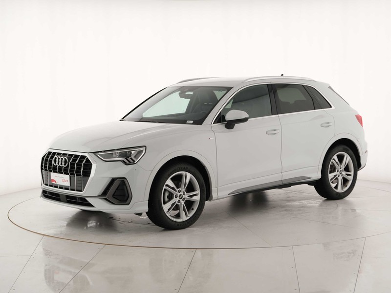 1 - Audi Q3 35 2.0 tdi s line edition s tronic