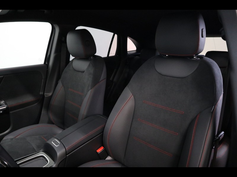 7 - Mercedes GLA 200 d amg line advanced plus 4matic 8g-dct