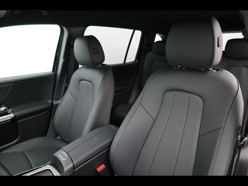 7 - Mercedes EQB 250+ progressive advanced