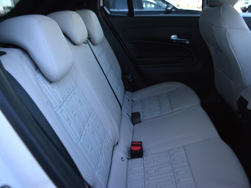 7 - Fiat 600 1.2 hybrid 110cv la prima ii edct