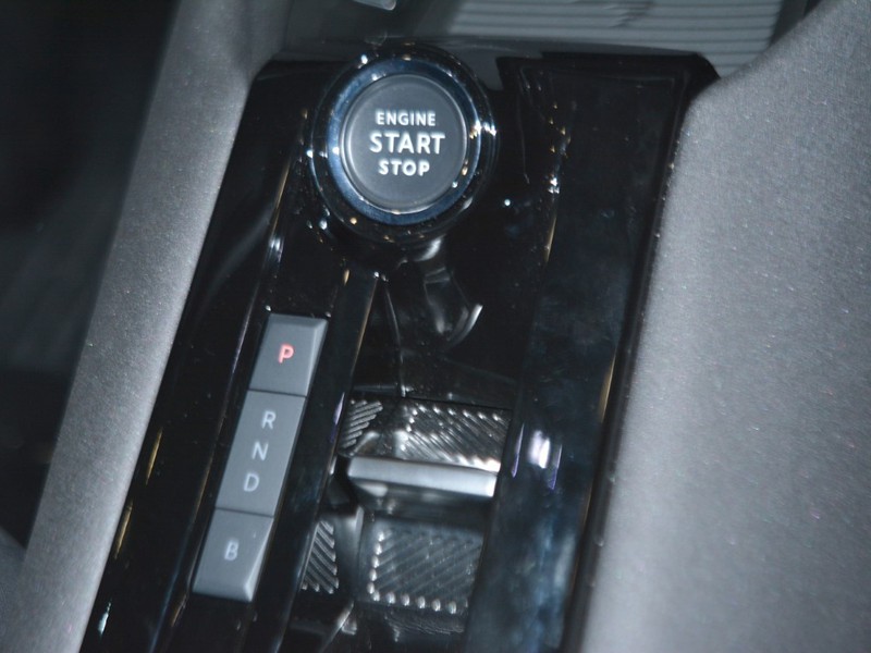 19 - Alfa Romeo Junior bev elettrica 280 veloce