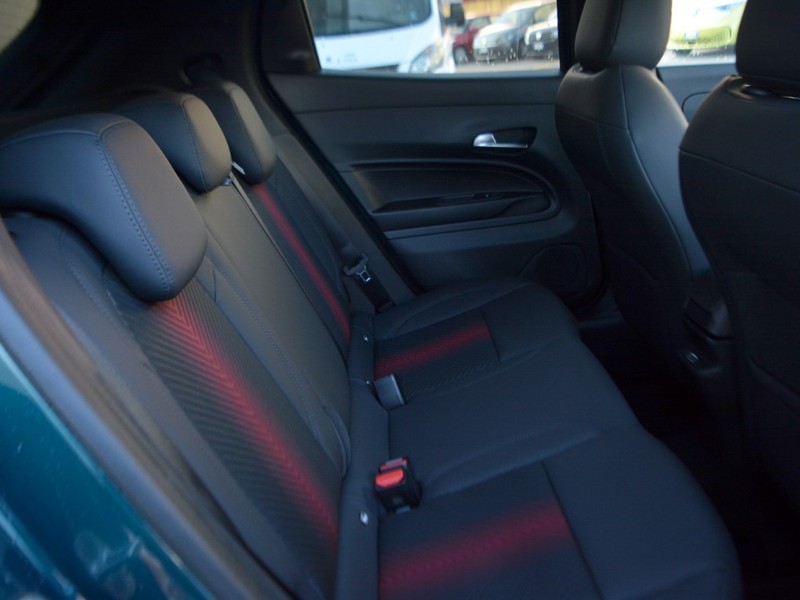 7 - Alfa Romeo Junior 1.2 hybrid 145cv ibrida q4 edct6