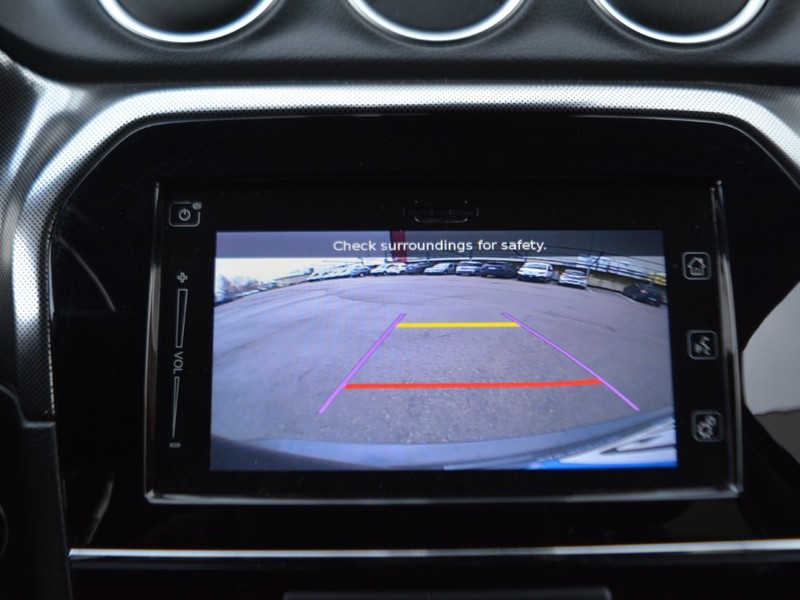 19 - Suzuki Vitara 1.4 boosterjet hybrid top 2wd