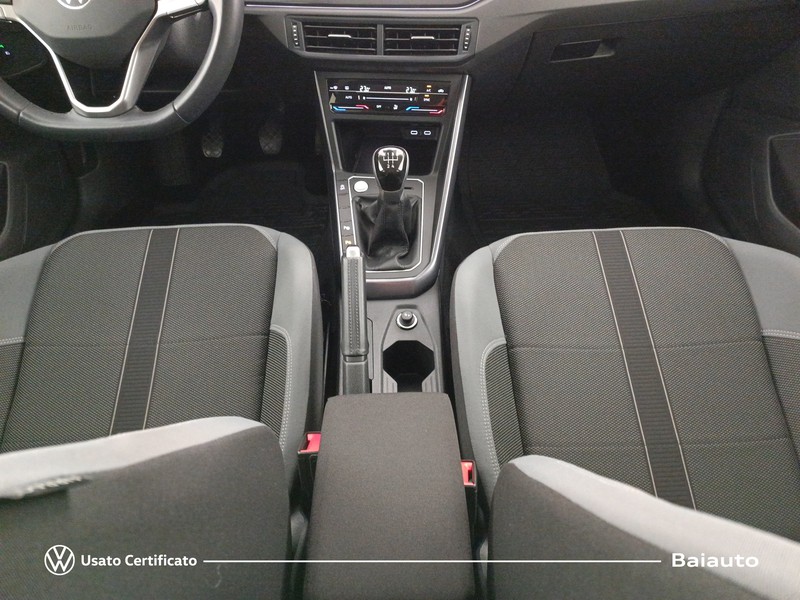 13 - Volkswagen Polo 1.0 tsi 95cv style