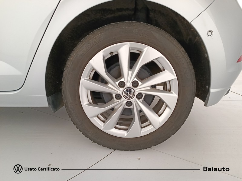 25 - Volkswagen Polo 1.0 tsi 95cv style