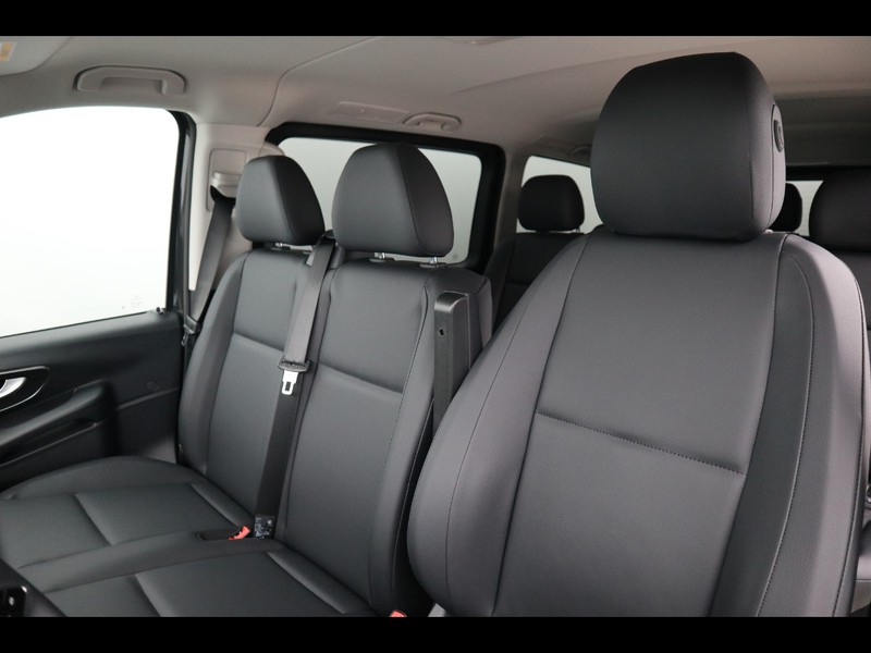 7 - Mercedes Vans Vito tourer 116 cdi long select 9g-tronic