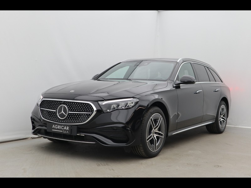 1 - Mercedes Classe E station wagon 220 d amg line advanced 4matic 9g-tronic