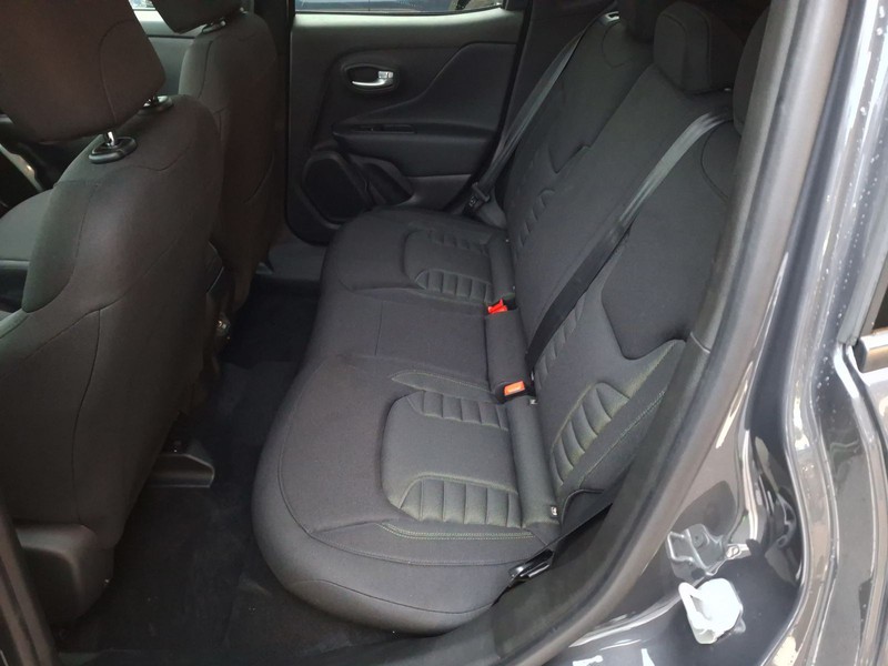 13 - Jeep Renegade 1.5 turbo t4 mhev north star 2wd dct