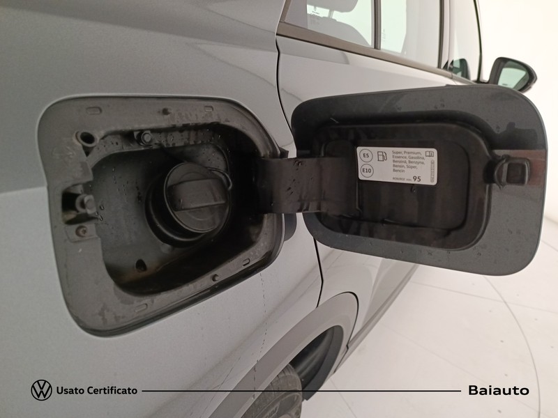 31 - Volkswagen T-Roc 1.5 tsi act life dsg