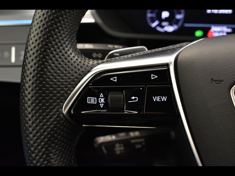 19 - Audi e-tron sportback 50 s line edition quattro cvt