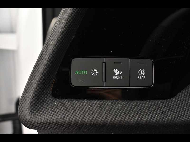 19 - Audi A3 sportback 1.5 tfsi e 272cv s line edition s tronic