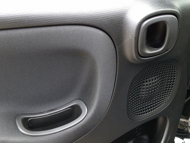 19 - Fiat Pandina cross 1.0 firefly hybrid 70cv s&s