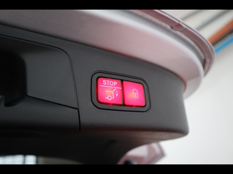 19 - Mercedes GLA 220 d amg line premium 4matic 8g-dct