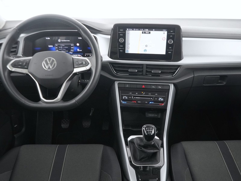 7 - Volkswagen T-Roc 2.0 tdi scr 115cv life