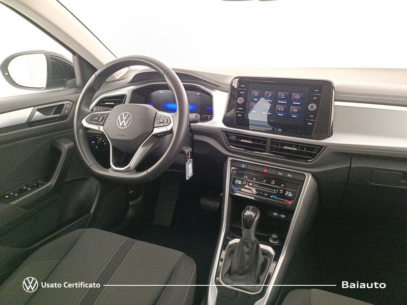 7 - Volkswagen T-Roc 2.0 tdi scr 150cv life dsg