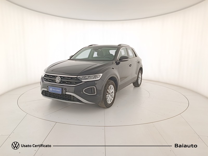 1 - Volkswagen T-Roc 2.0 tdi scr 150cv life dsg