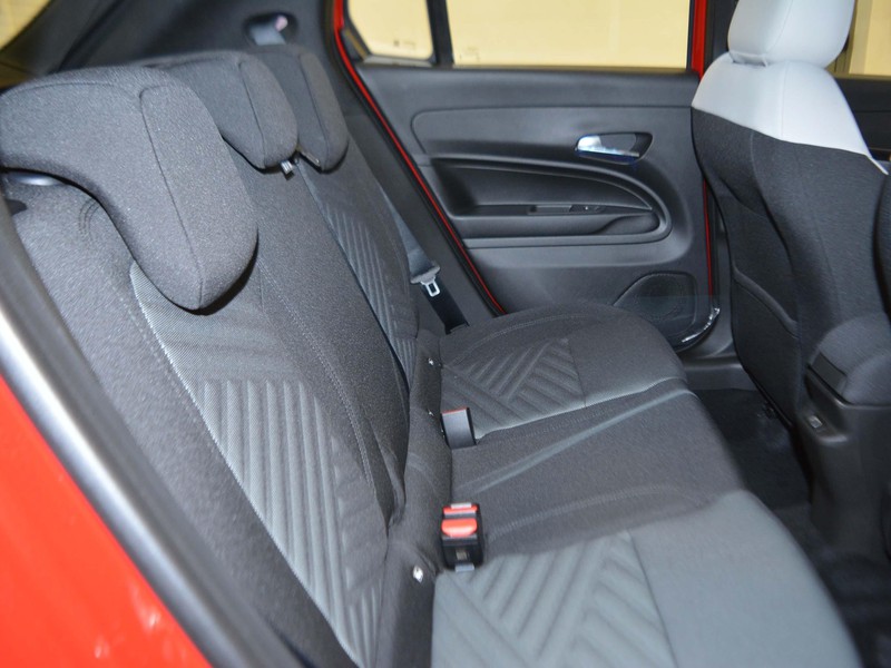 7 - Fiat 600 1.2 hybrid 110cv icon edct