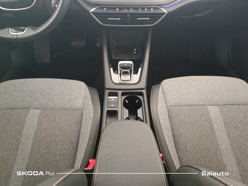 13 - Skoda Octavia wagon 2.0 tdi 150cv executive dsg