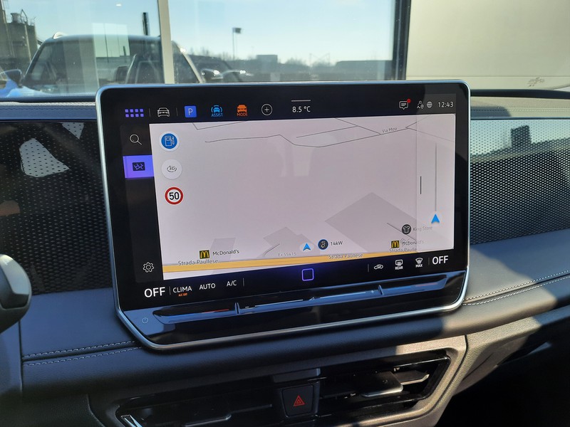 13 - Volkswagen Tiguan 1.5 tsi ehybrid 204cv edition plus dsg