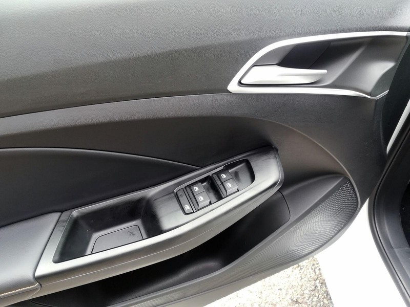 19 - Mg MG3 1.5 hybrid+ luxury