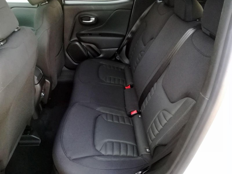 13 - Jeep Renegade 1.5 turbo t4 mhev north star 2wd dct