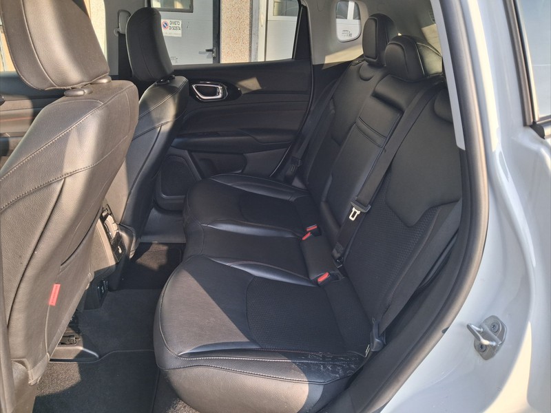 7 - Jeep Compass 1.3 turbo t4 phev trailhawk 4xe at6