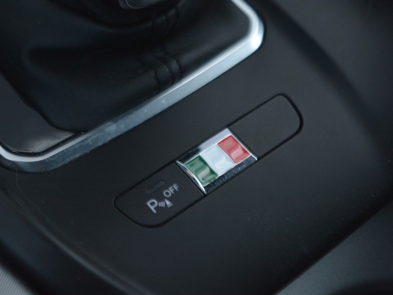 19 - Alfa Romeo Tonale 1.5 hybrid 160cv veloce tct7