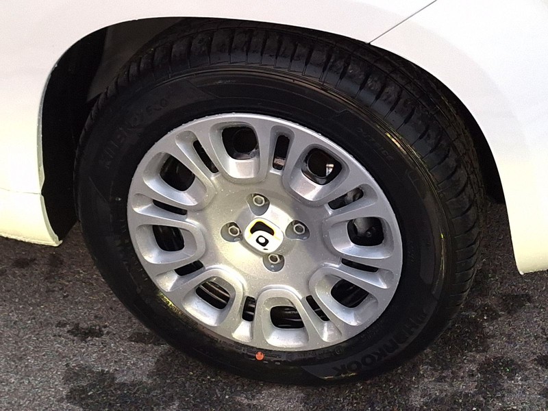13 - Fiat Pandina 1.0 firefly hybrid 65cv pop s&s