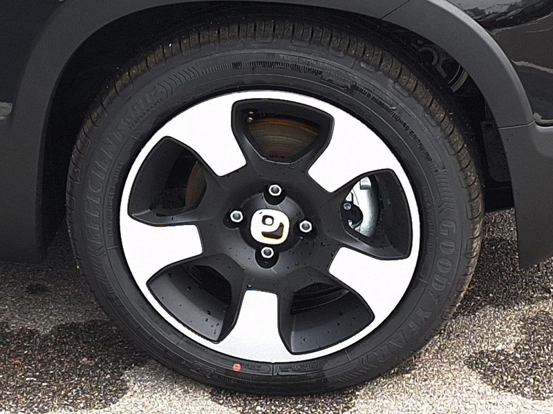 13 - Fiat Pandina cross 1.0 firefly hybrid 70cv s&s