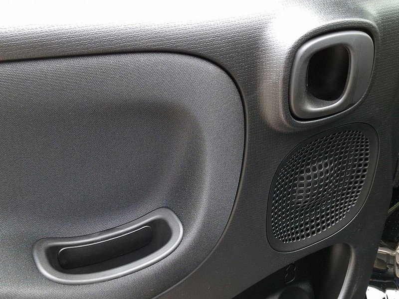 19 - Fiat Pandina cross 1.0 firefly hybrid 70cv s&s